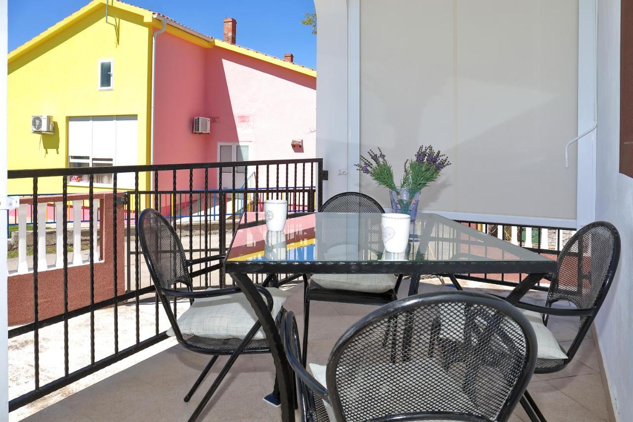 Apartments Ivana بيبينيا المظهر الخارجي الصورة