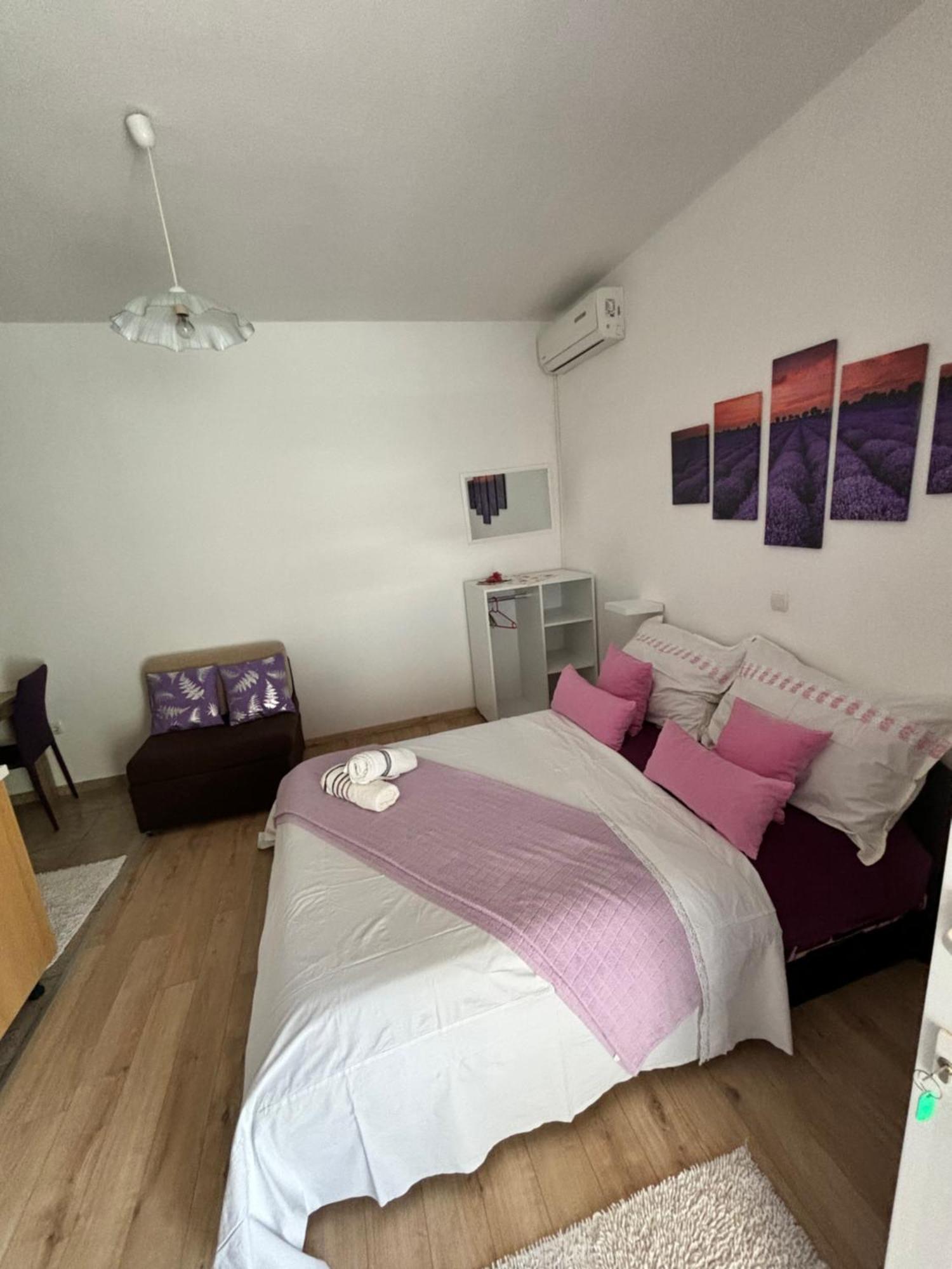 Apartments Ivana بيبينيا المظهر الخارجي الصورة